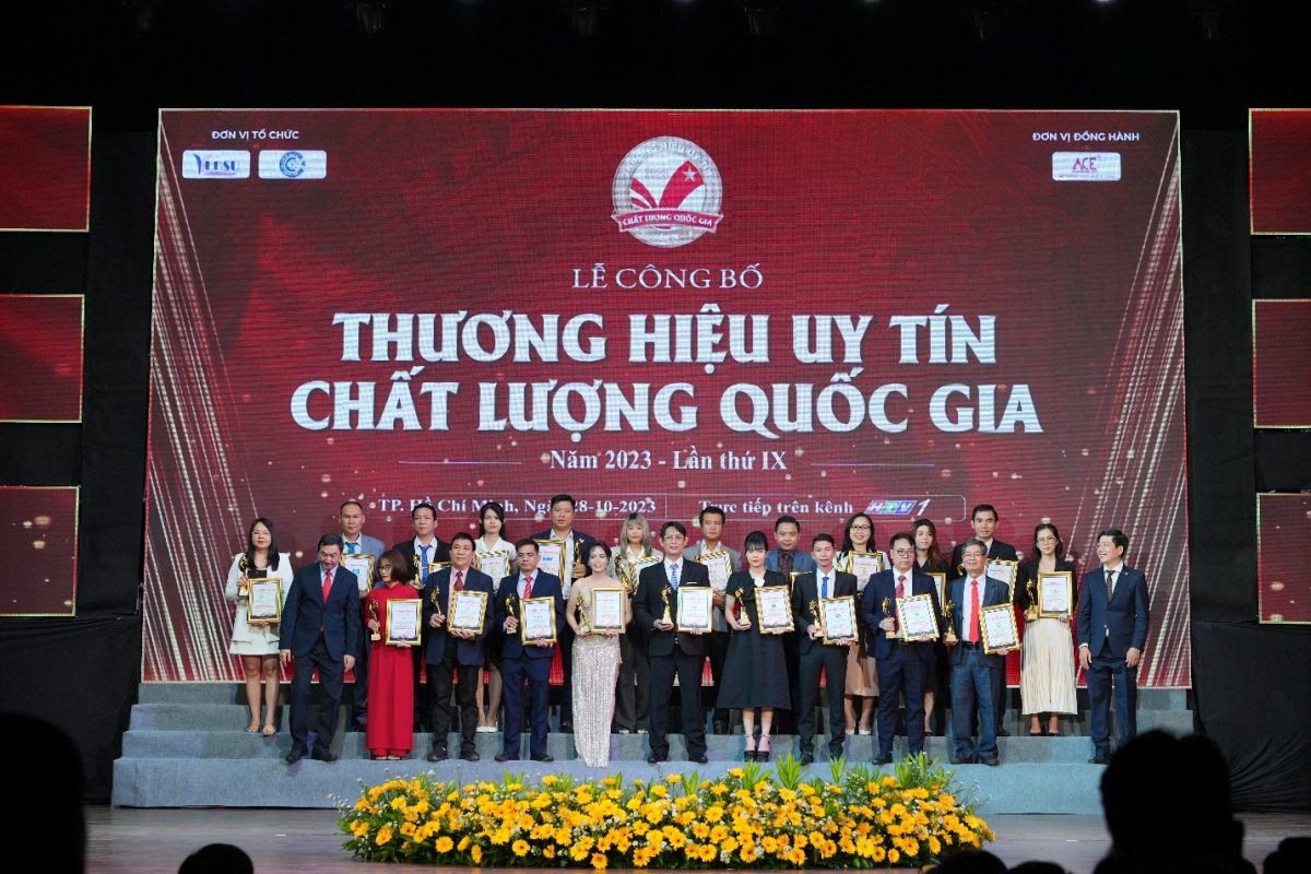 Bao Bì Phú An cùng các doanh nghiệp tại buổi Lễ công bố “Thương hiệu Uy Tín – Chất Lượng Quốc Gia 2023